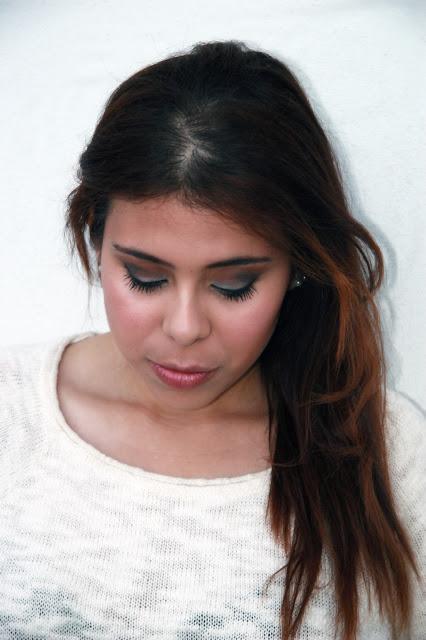 ¡Maquíllate! con productos básicos. 2 Looks ¡Maquíllate! con productos básicos. 2 Looks