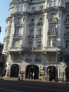 Torre de Babel - María Gabriela León