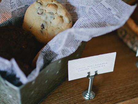 Estilismo New York en el buffet de postres de una boda tartas para bodas New York Cheesecake mesas buffets postres estilismos postres bodas estilismo new york postres estilismo new york bodas Diseño de postres y dulces decoración bufftes postres decoracion bodas