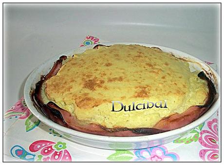 CRUJIENTE DE BACON CON SOUFFLÉ PARMENTIER AL QUESO AZUL