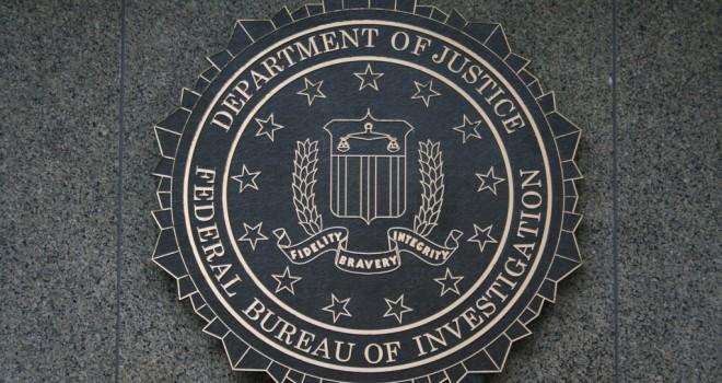 Justicia de EE.UU. obliga a Google a seguir entregando información de usuarios al FBI