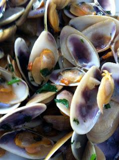 TALLARINAS CON AJO Y PEREJIL