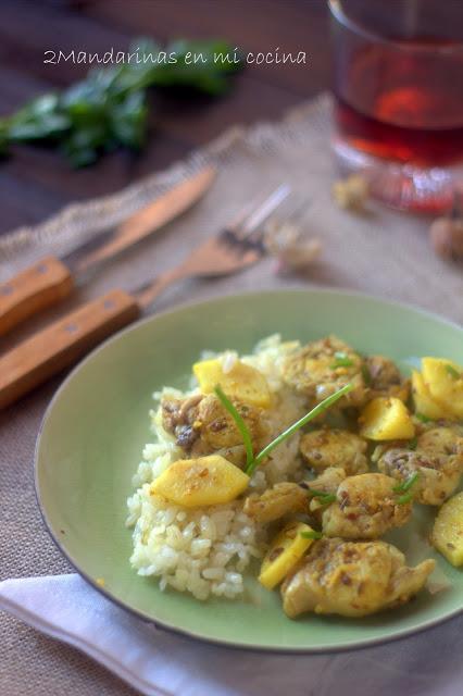 Conejo al curry con manzana