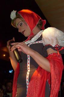 ENTREVISTA: LOLITA VERSACHE