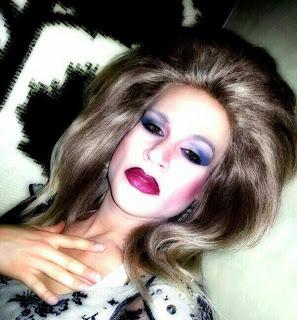 ENTREVISTA: LOLITA VERSACHE