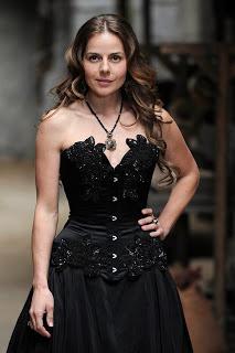 PREGUNTA A MYRIAM GALLEGO (LA MARQUESA DE AGUILA ROJA)