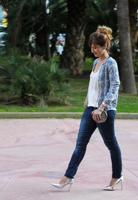 bomber_jacket-chaqueta_bomber-zapatos_plateados_Bershka-pelo_recogido-a_trendy_life
