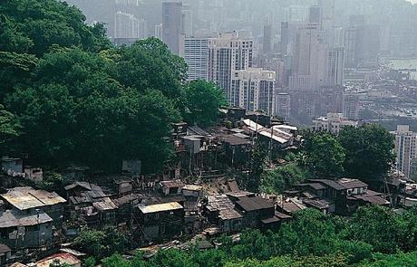 Shanty_housing_in_Hong_Kong Original de Komencanto Wikipedia