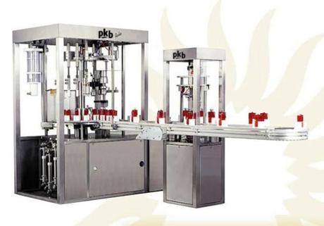 ¿Los cosméticos de farmacia son más seguros que los vendidos en perfumería?