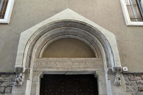 BARCELONA...LA RUTA DE LOS TEMPLARIOS...PALAU-SOLITÀ, (VALLÈS),Y LA CAPILLA TEMPLARIA DE LA CALLE ATAÜLF,4-06-2013...