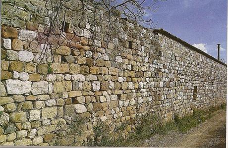 BARCELONA...LA RUTA DE LOS TEMPLARIOS...PALAU-SOLITÀ, (VALLÈS),Y LA CAPILLA TEMPLARIA DE LA CALLE ATAÜLF,4-06-2013...