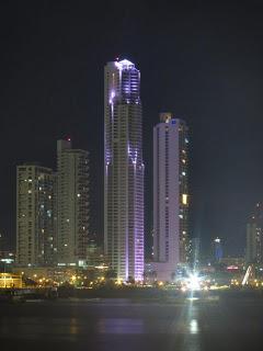 Ciudad de Panamá - El contraste evidente