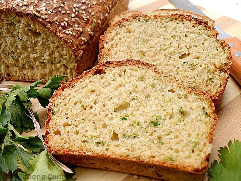 Pan de salvado de avena con cilantro