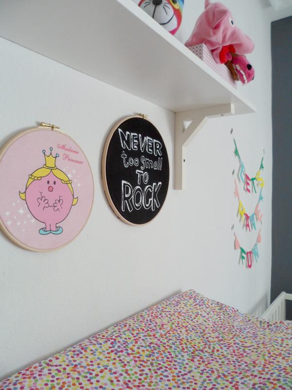 CÓMO ENMARCAR LA VIEJA ROPA DE TU BEBÉ