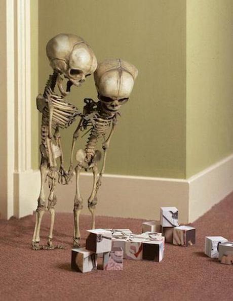 Borreguismo, osea Colectivismo. fff