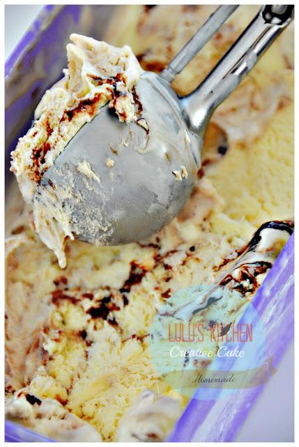 HELADO RIZADO DE CHOCOLATE