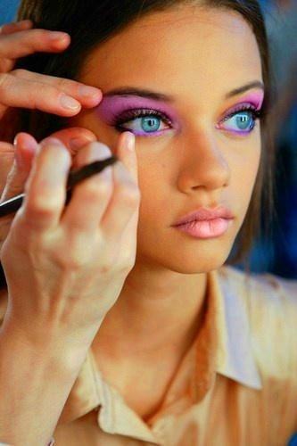 5 maquillajes para lucir en tus fiestas