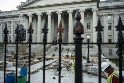 Una obra frente al departamento del Tesoro de EEUU, en Washington, el 28 de mayo de 2013