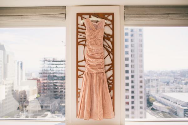 Romántica boda con una novia de color!