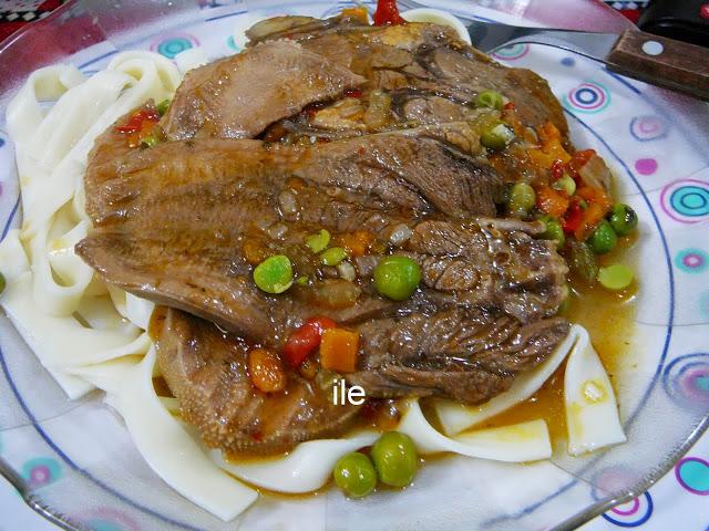 Lengua guisada