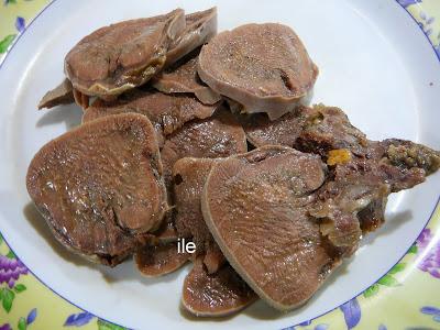 Lengua guisada
