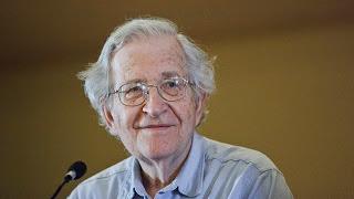 Chomsky: EE.UU. tiene la intención de ganar la carrera hacia el desastre