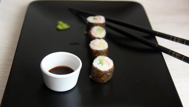 Sushi hecho con molde (sin esterilla)