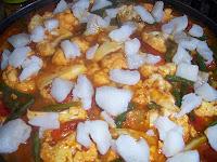 ARROZ  CON  PAVA Y  BACALAO