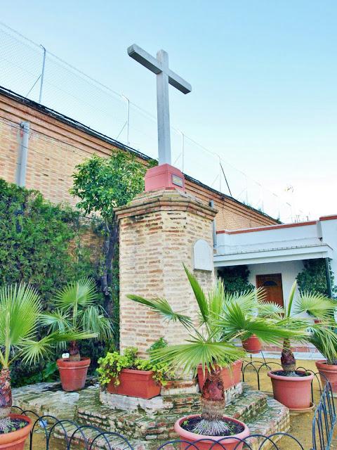 Cruz del cementerio de San Sebastián.