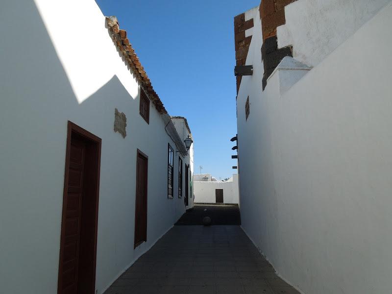 LANZAROTE : TEGUISE II