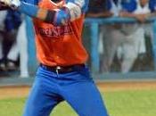 lejos Matanzas Gallos corren bien