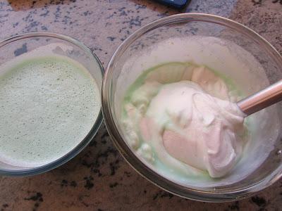 Helado de menta y chocolate