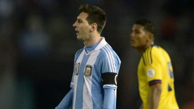 Clasificación Mundial 2014 - La Argentina de Messi no puede con Colombia (0-0)