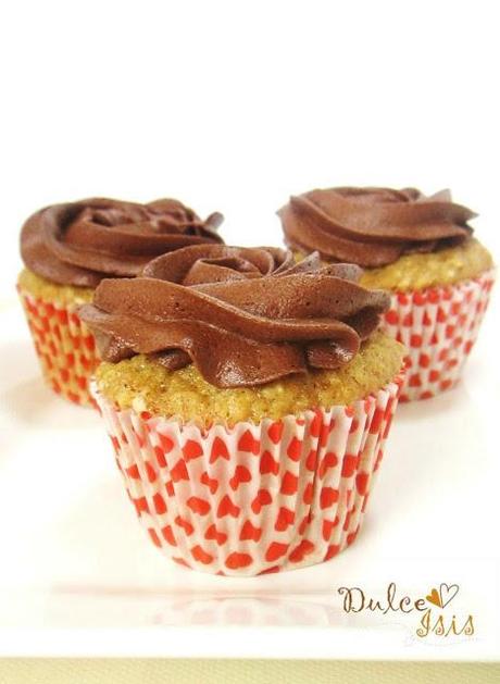 Cupcakes de Quinua con Buttercream  (Espectacular) de Chocolate