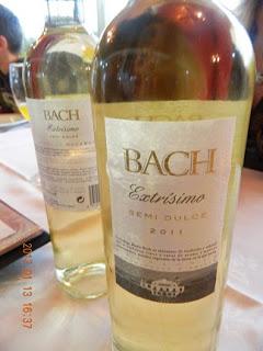 Cata vino Bach semidulce Extrísimo 2011