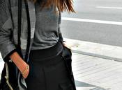 look formal. Pantalon recto midi