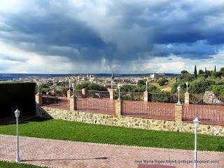 Castilla-La Mancha, de Madrid a Toledo 'por un camino torcío'