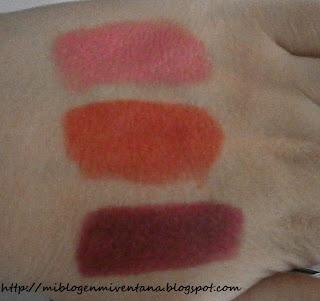 Mis labiales Kate de Rimmel London.