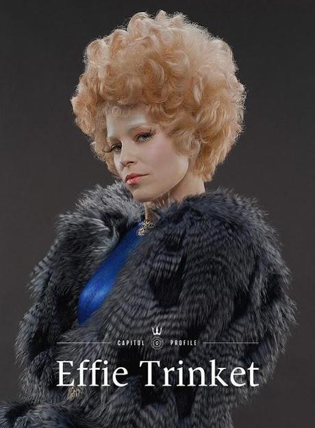 Nueva foto de Effie Trinket en Los Juegos del hambre: En Llamas