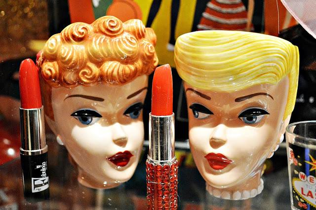 EL FABULOSO COCONUT BAR: EL BAR HAWAIANO DE SILVIA SUPERSTAR.