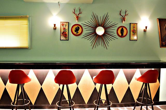 EL FABULOSO COCONUT BAR: EL BAR HAWAIANO DE SILVIA SUPERSTAR.