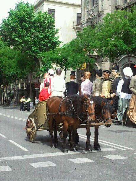 BAECELONA...SABADO 8-06-2013... , FIRENTITATS EN SANTS...11-06-2013...