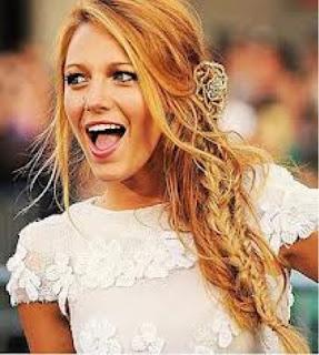 Lucía se casa!! OMG!!