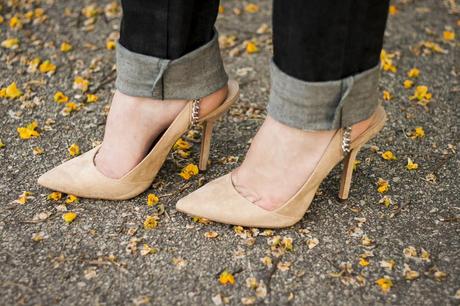 White Blazer And Mint Clutch