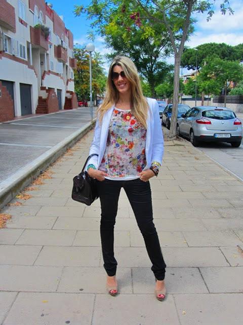 Un look con colores veraniego y consejos para tener un culo de escándalo