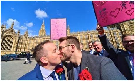 La Cámara Alta británica aprueba el Matrimonio Igualitario