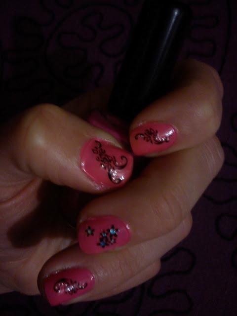 CASUAL GREEN AND YELLOW