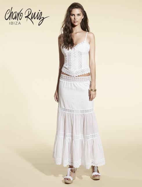 Fashion Ibizan hippies for summer air ...Moda ibicenca, aires hippies para el verano...