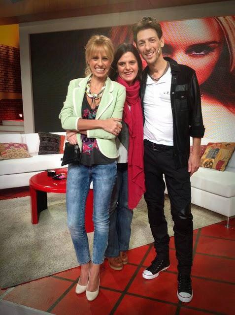 MARIANA FABBIANI + LOOKS