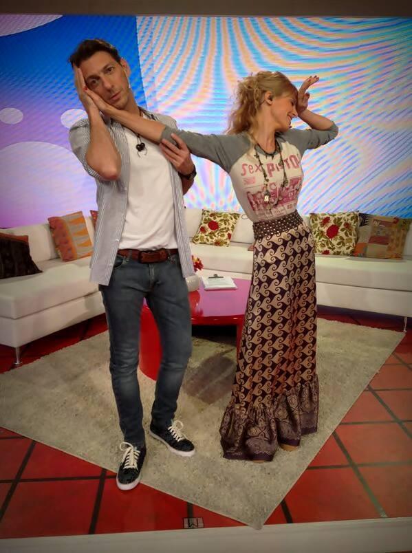 MARIANA FABBIANI + LOOKS